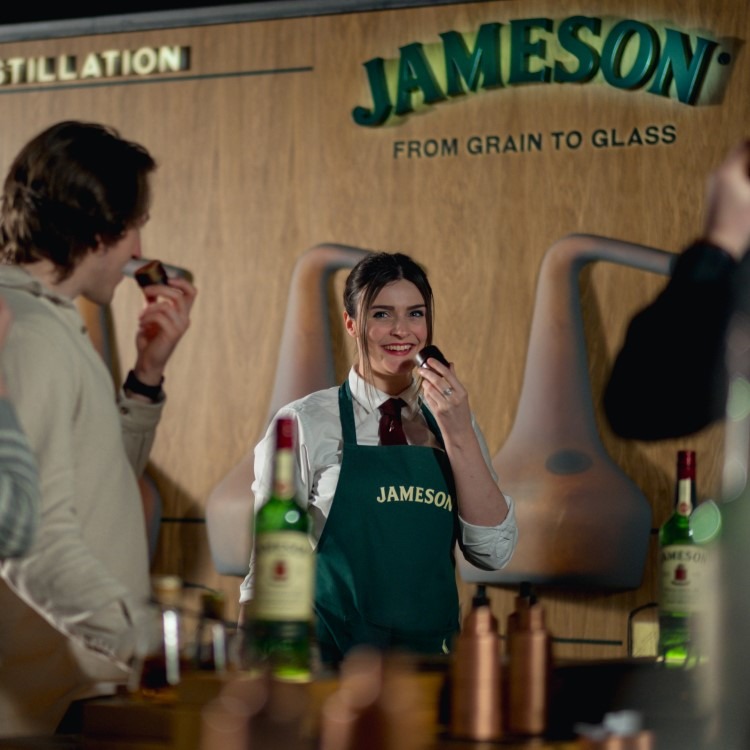 Triplamente destilado. Duplamente tostado. Um whiskey único