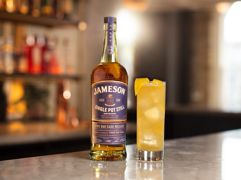 Quick Guide to Irish Whiskey (Jameson & More) – A Couple Cooks