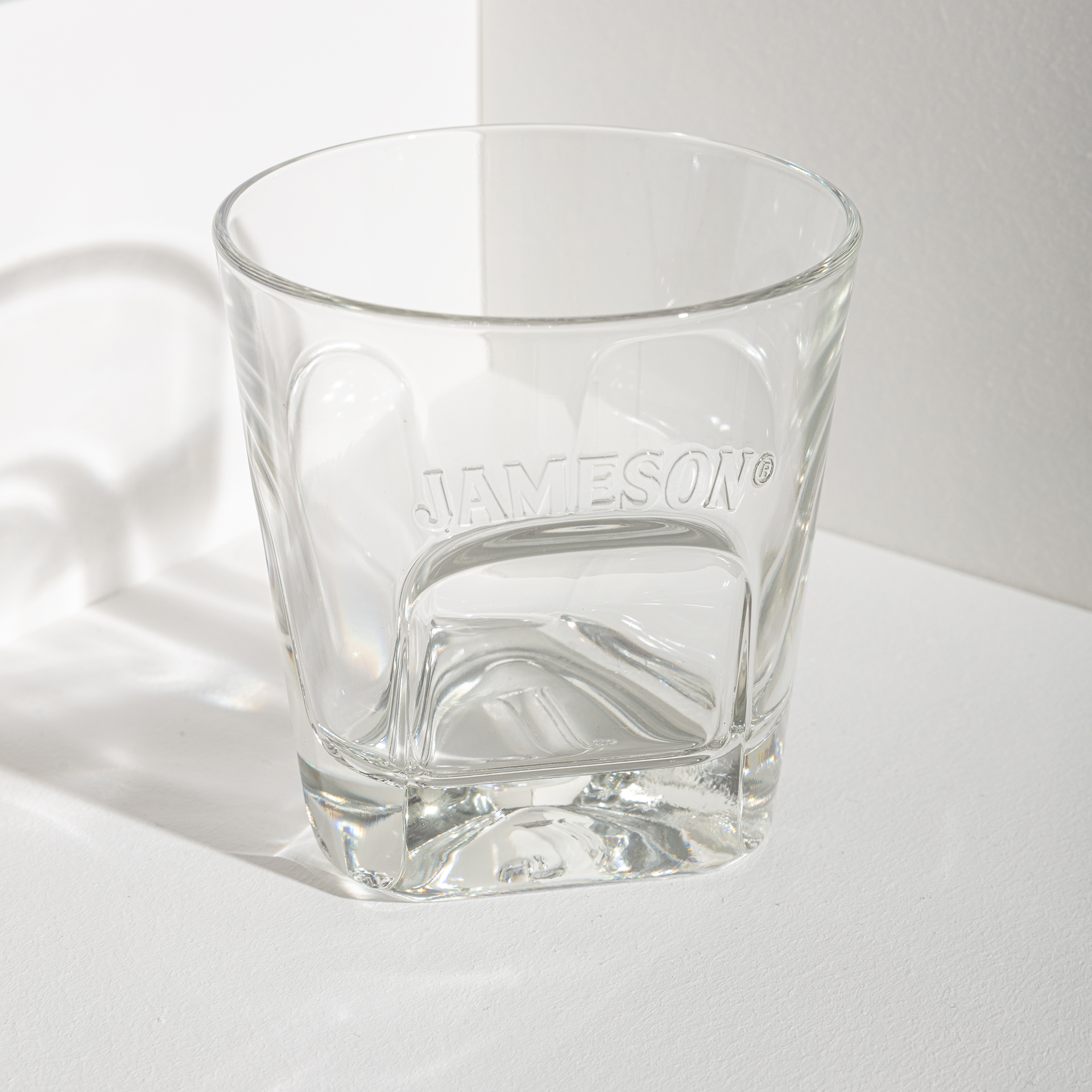 https://www.jamesonwhiskey.com/wp-content/uploads/2023/01/OSS_WBS_MERCH_JJ-Tumbler-Glass-05.jpg