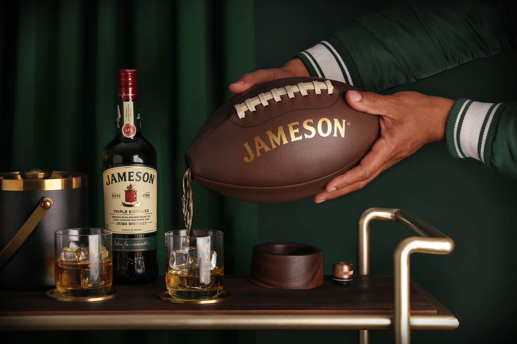jameson flask image